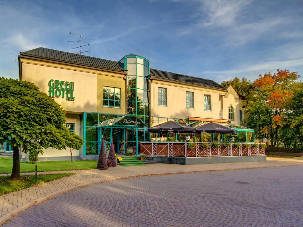 Green Hotel Komorniki  Exterior photo